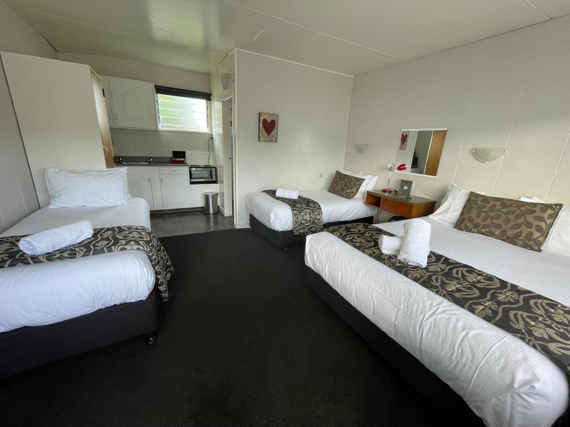 Forgotten World Motel Taumarunui Exterior photo