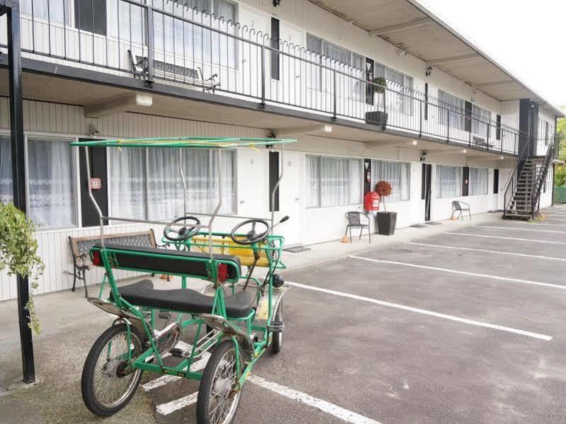 Forgotten World Motel Taumarunui Exterior photo